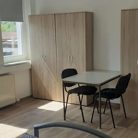 In Séjour chez l'habitant *